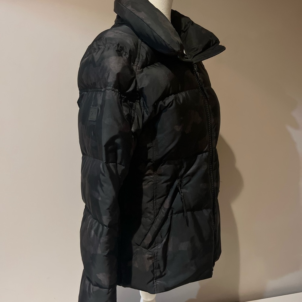 SAM. Down Puffer Jacket